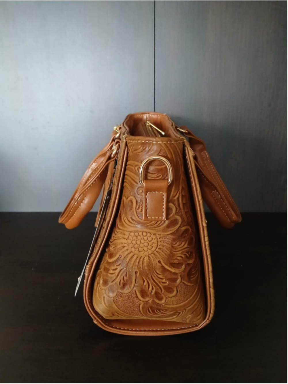 Brown Tasseled Floral Embossed Tooled Artisan LEATHER Crossbody bag Purse - Picture 5 of 16